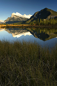 Rundle mountain reflection in Banff